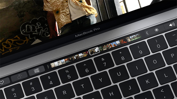 A Touch Bar do Macbook, a barra multifuncional e sensível ao toque que possui diferentes usos de acordo com o aplicativo.
